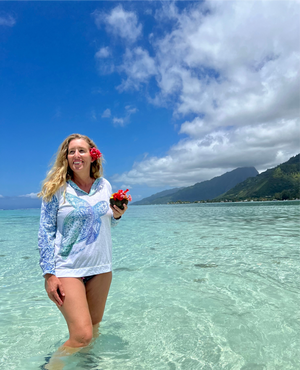 Kai Wahine Designs Honu Happiness Printed Women's Burnout Lightweight Hoodie